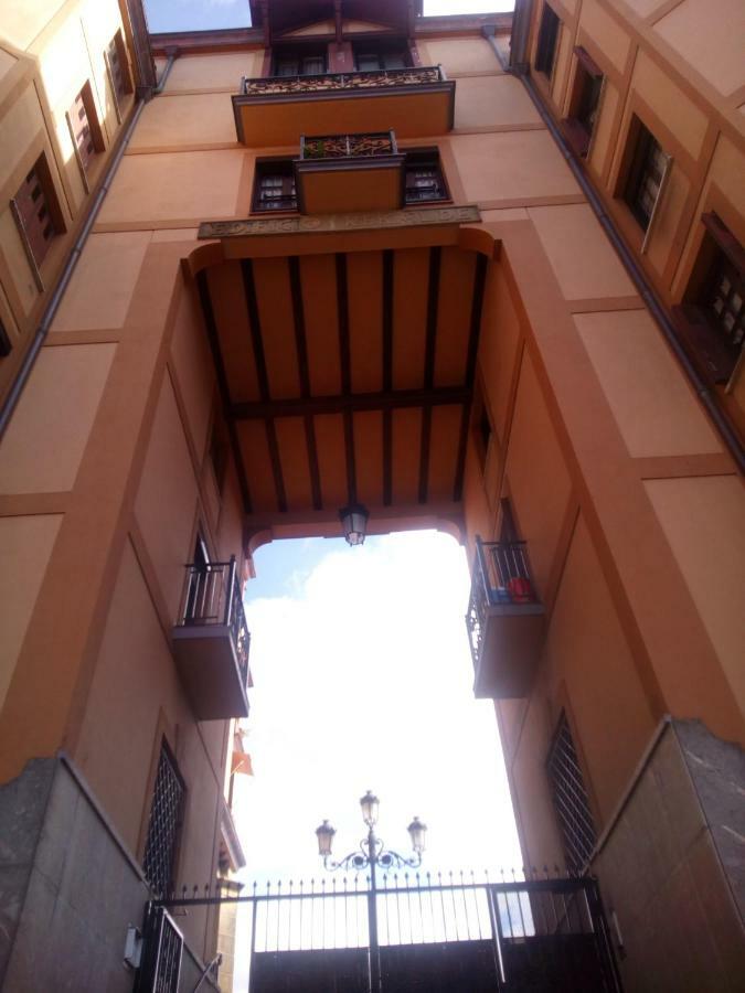 Los Fronterizos Hotel อีรุน ภายนอก รูปภาพ