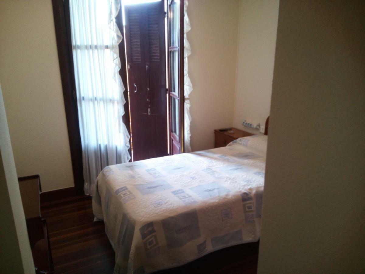 Los Fronterizos Hotel อีรุน ภายนอก รูปภาพ